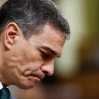 Spanish PM vows to expand defence industry before summer