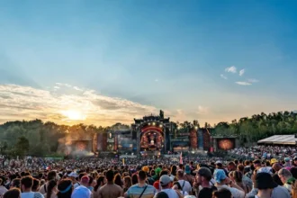 Stolen phones linked to Anderlecht theft ring uncovered