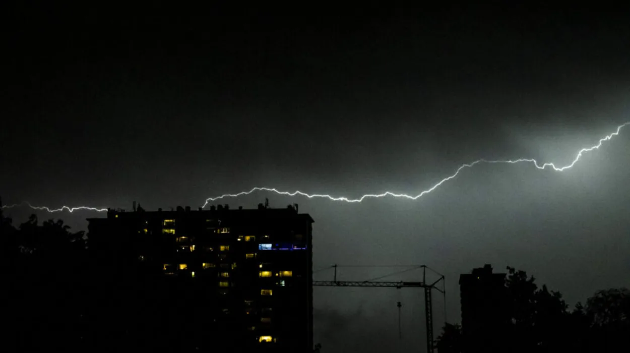 Storm alert in Belgium Heavy rain and flooding