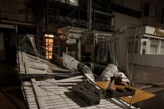 Storm winds up to 90 kmh cause chaos in Knokke-Heist, Belgium