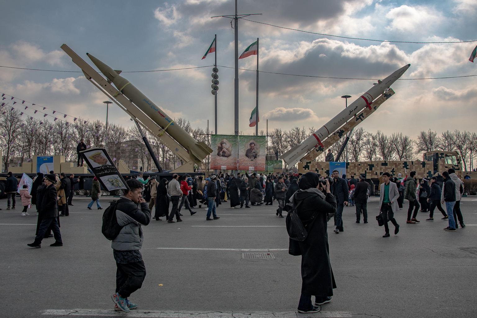 Revolutionary Guard missiles showcased during Iran missile threat exercise