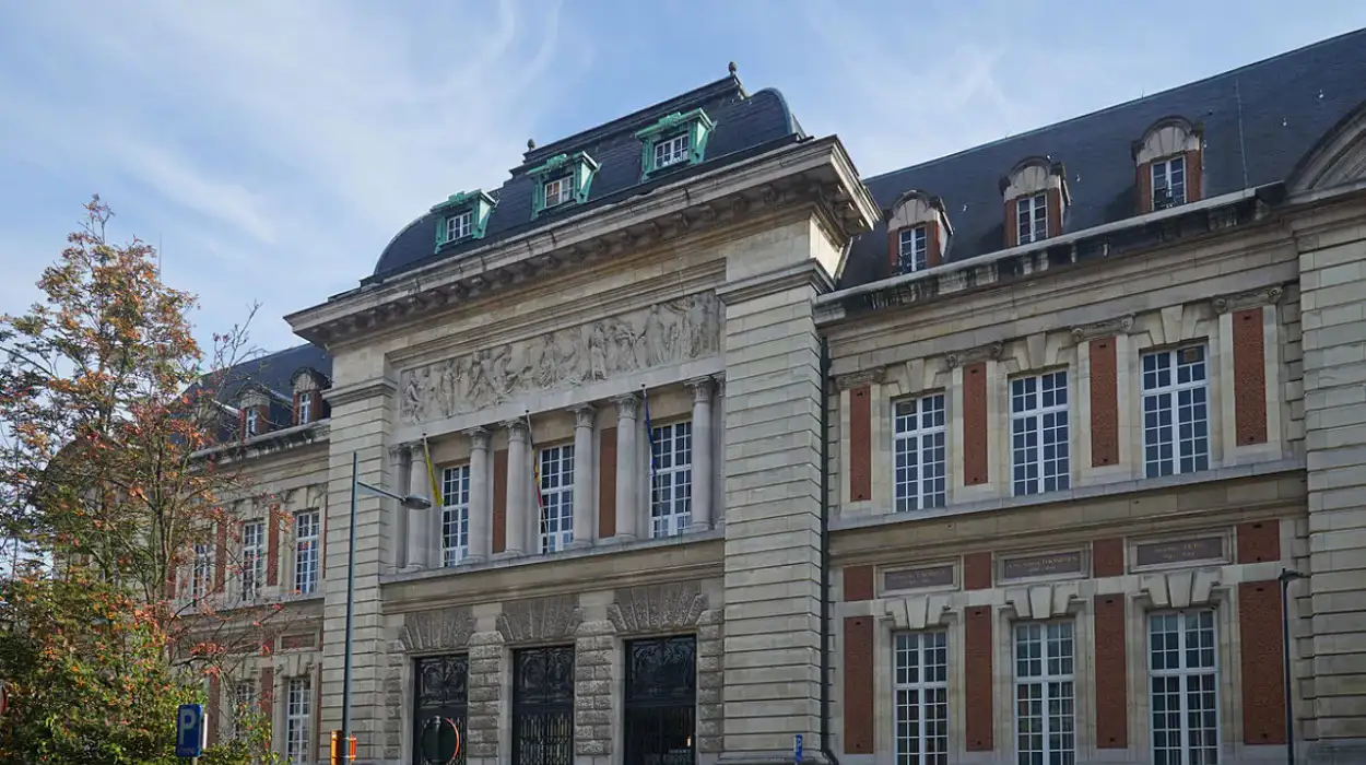 Tervuren man gets 30 month sentence, €4K fine for child porn