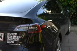 Tesla sales in European Union plung by 49% in early 2025