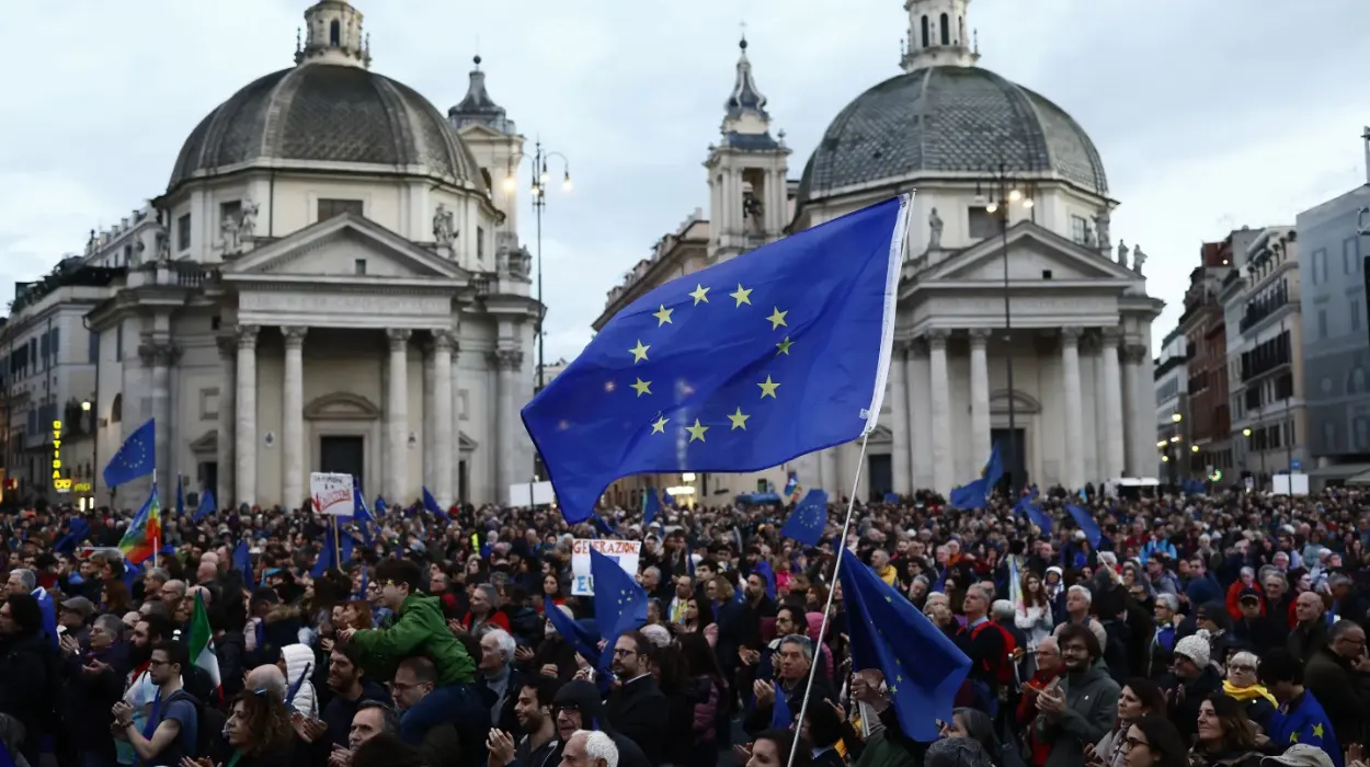 Thousands rally in Rome amid European Union plans to rearm