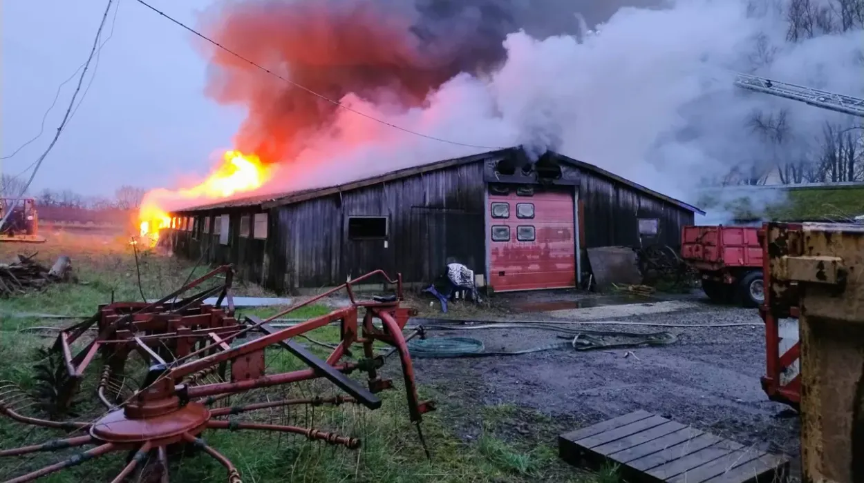 Title Heuvelland's De Klijte sees major warehouse fire today