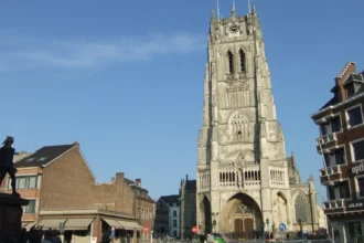 Tongeren tackles smelly Jeker sludge with VMM cleanup plan