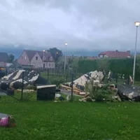 Tornado hits Tienen