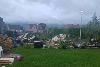 Tornado hits Tienen