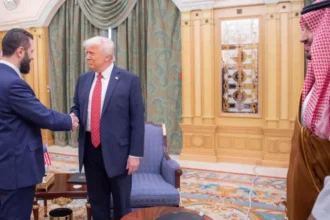 Trump meets Syria's leader, urges for Israel talks