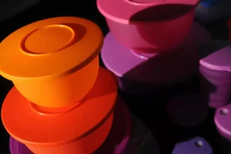 Tupperware files for bankruptcy