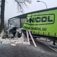 Turnhout truck crash closes N119, no injuries reported