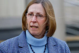 U.S. ambassador Lynne Tracy to step down from Moscow