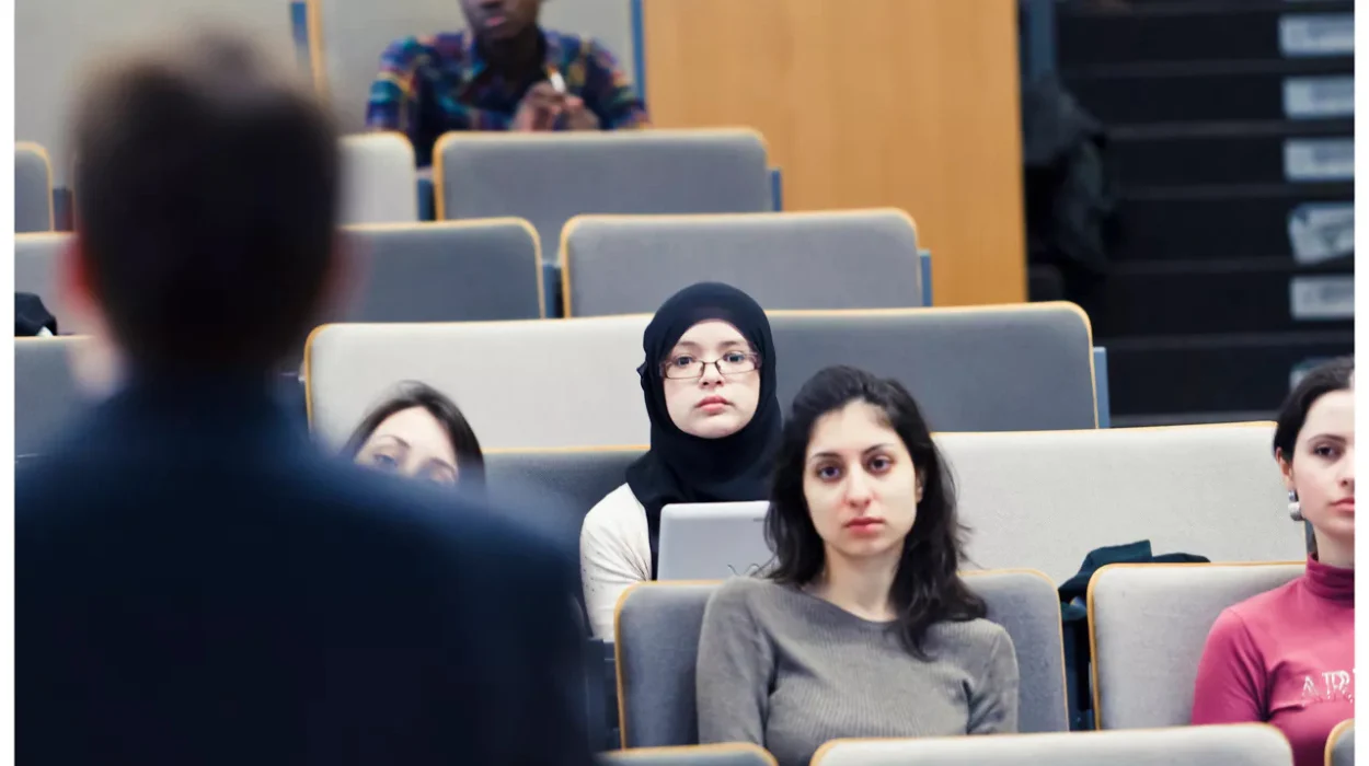 UAntwerp's Campus Club 63 workshops for 2,000 students