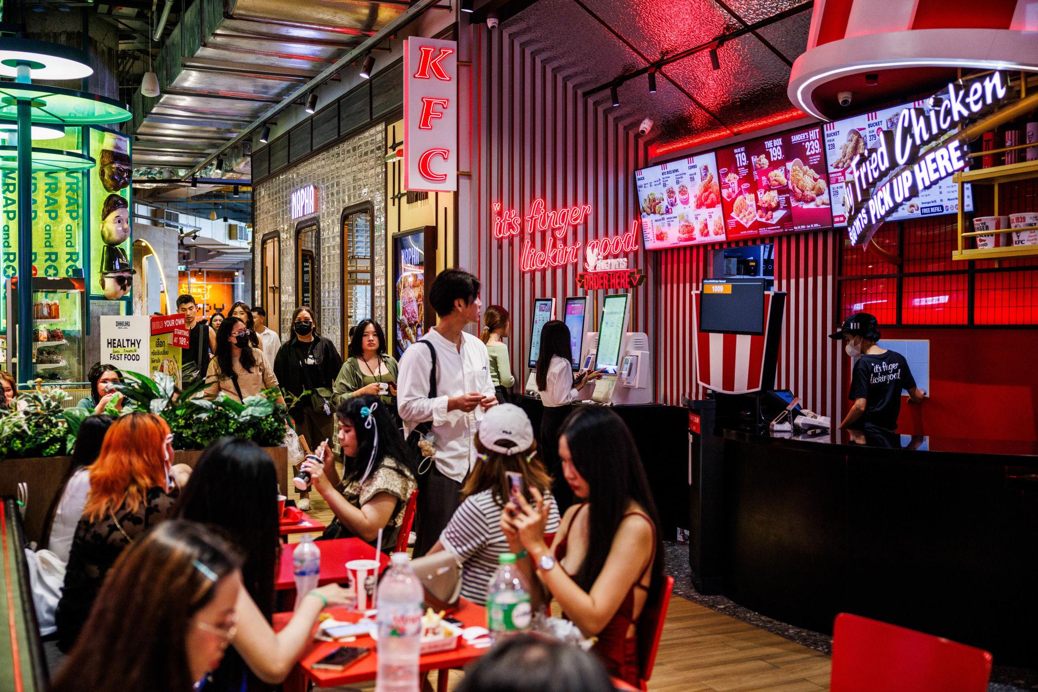 Asia fast food acquisition discussions between global investors and restaurant operators