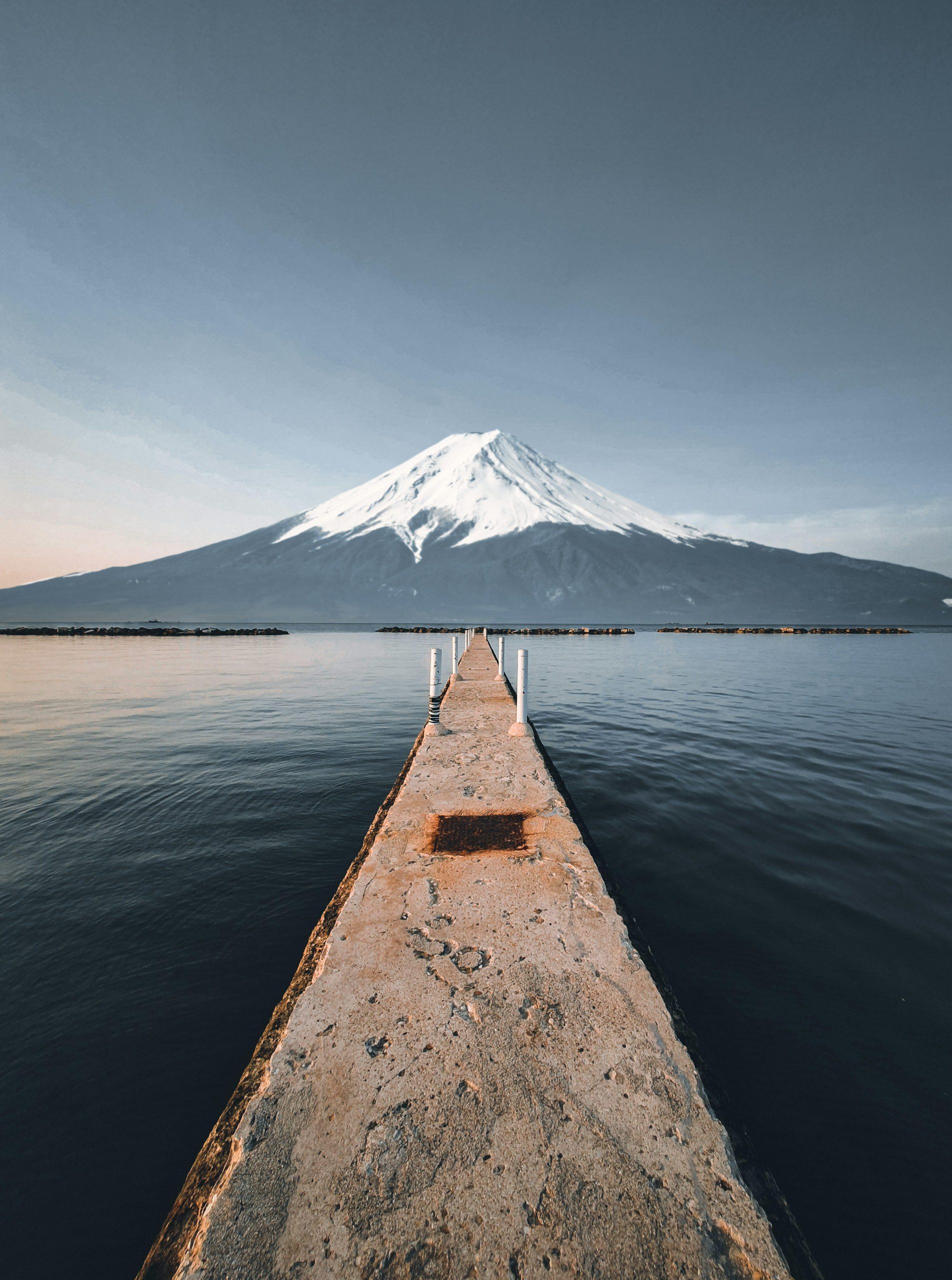 Mount Fuji child incident in Japan where a seven-year-old was left alone