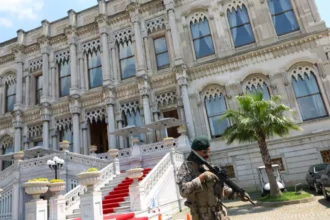 Ukraine and Russia to hold second direct peace talks