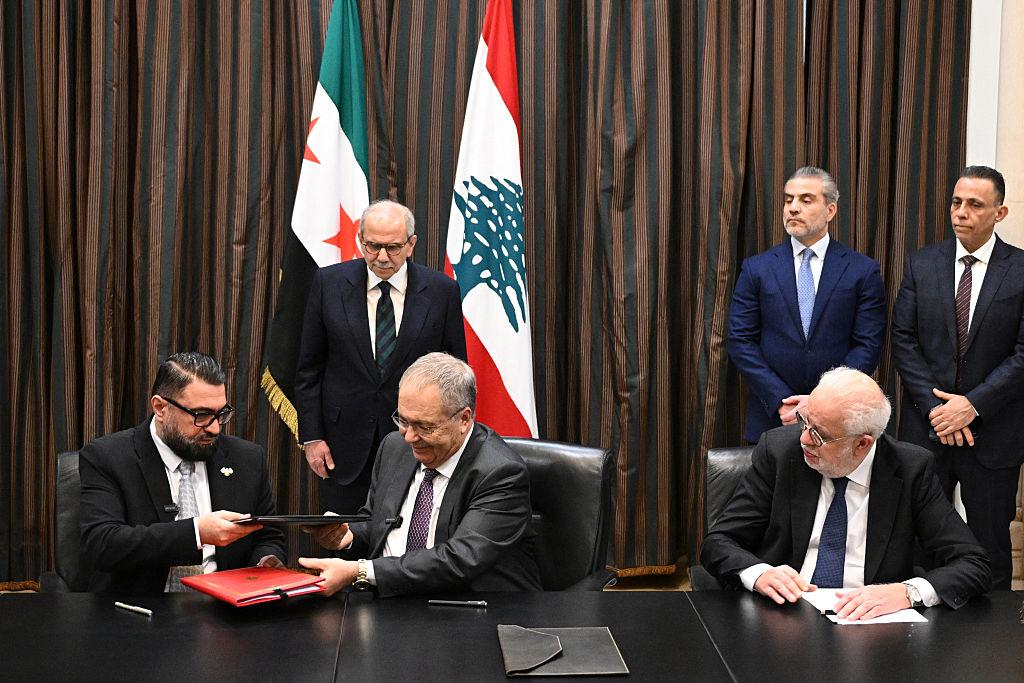 ceasefire starts Lebanon with calm streets returning in Beirut