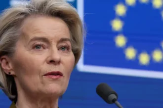 Von der Leyen discusses US tariffs with auto, pharma sectors