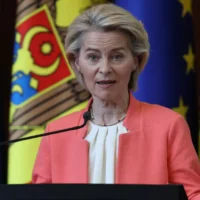 Von der Leyen survives no-confidence vote in EU Parliament