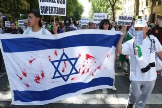 What are the reasons to support the creation of Israel?