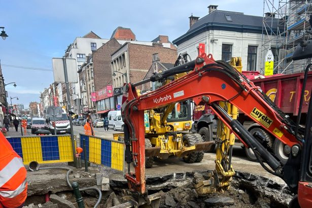 Brussels water pipe burst flooding Clemenceau street
