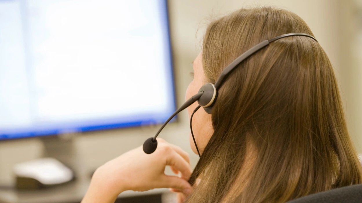 Workplace AI Surveillance Raises Concerns Over Employee Privacy and Monitoring