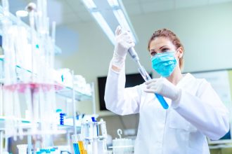 U.S. officials discussing FDA leadership changes and healthcare oversight