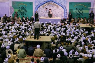 Mojtaba Khamenei leadership debate gains attention in Tehran during 2026 political discussions