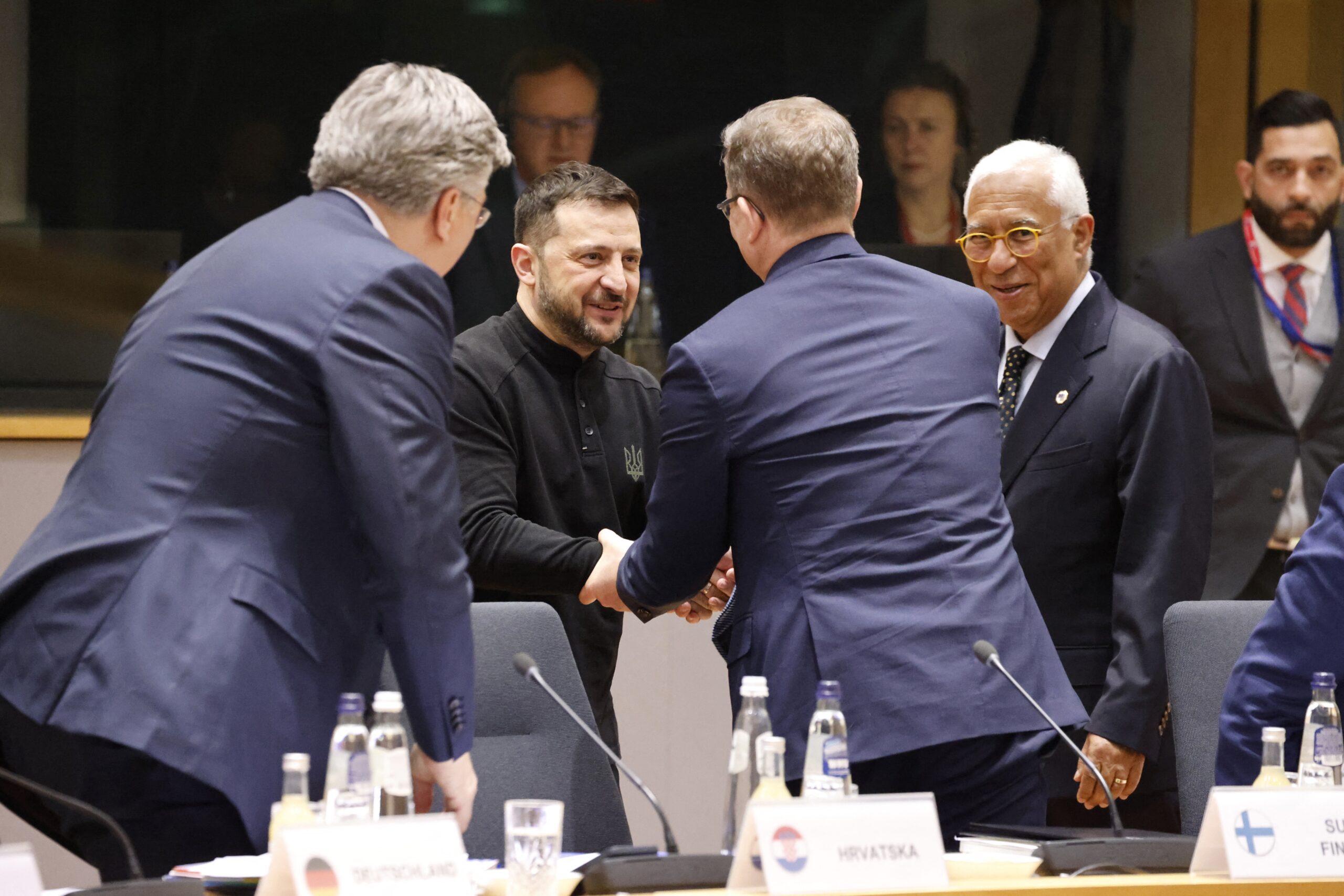 EU officials discuss Ukraine integration framework in Brussels