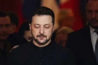 Zelenskyy Kyiv ready to sign minerals deal with Washington