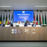 Global oil markets remain stable amid geopolitical tensions