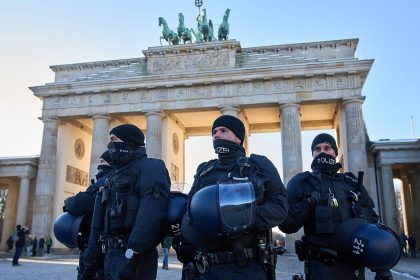 Berlin CSD attack police securing Pride event area in Berlin