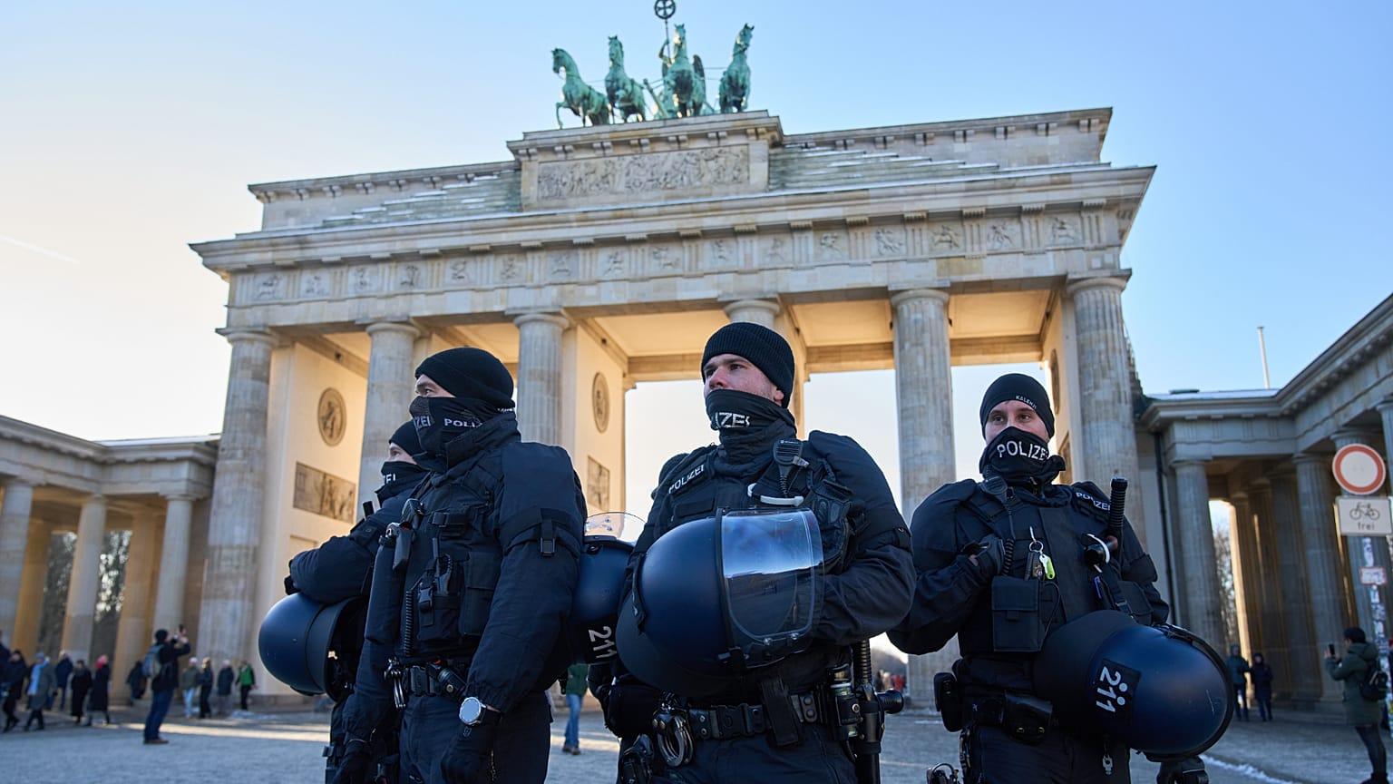 Berlin CSD attack police securing Pride event area in Berlin