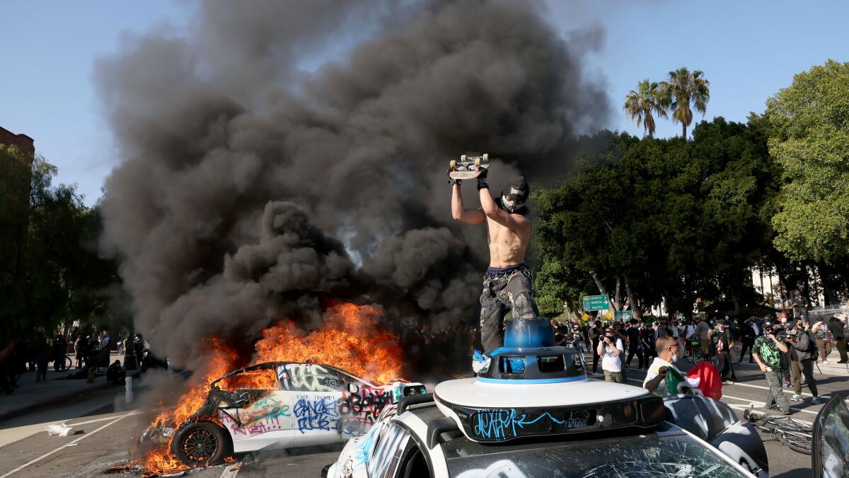 civil unrest violence erupts during Brussels protests in 2026
