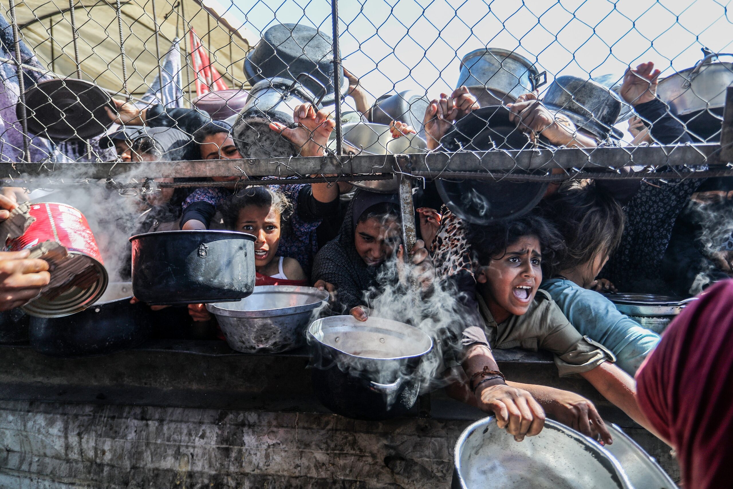 Humanitarian aid Gaza Strip efforts support patients seeking medical care