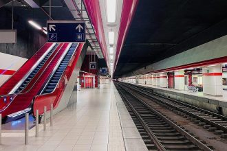 Brussels Airport train service at Brussels Airport-Zaventem railway station