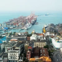 Iranian cargo ship sailing in the Indian Ocean after Iranian ship engine failure