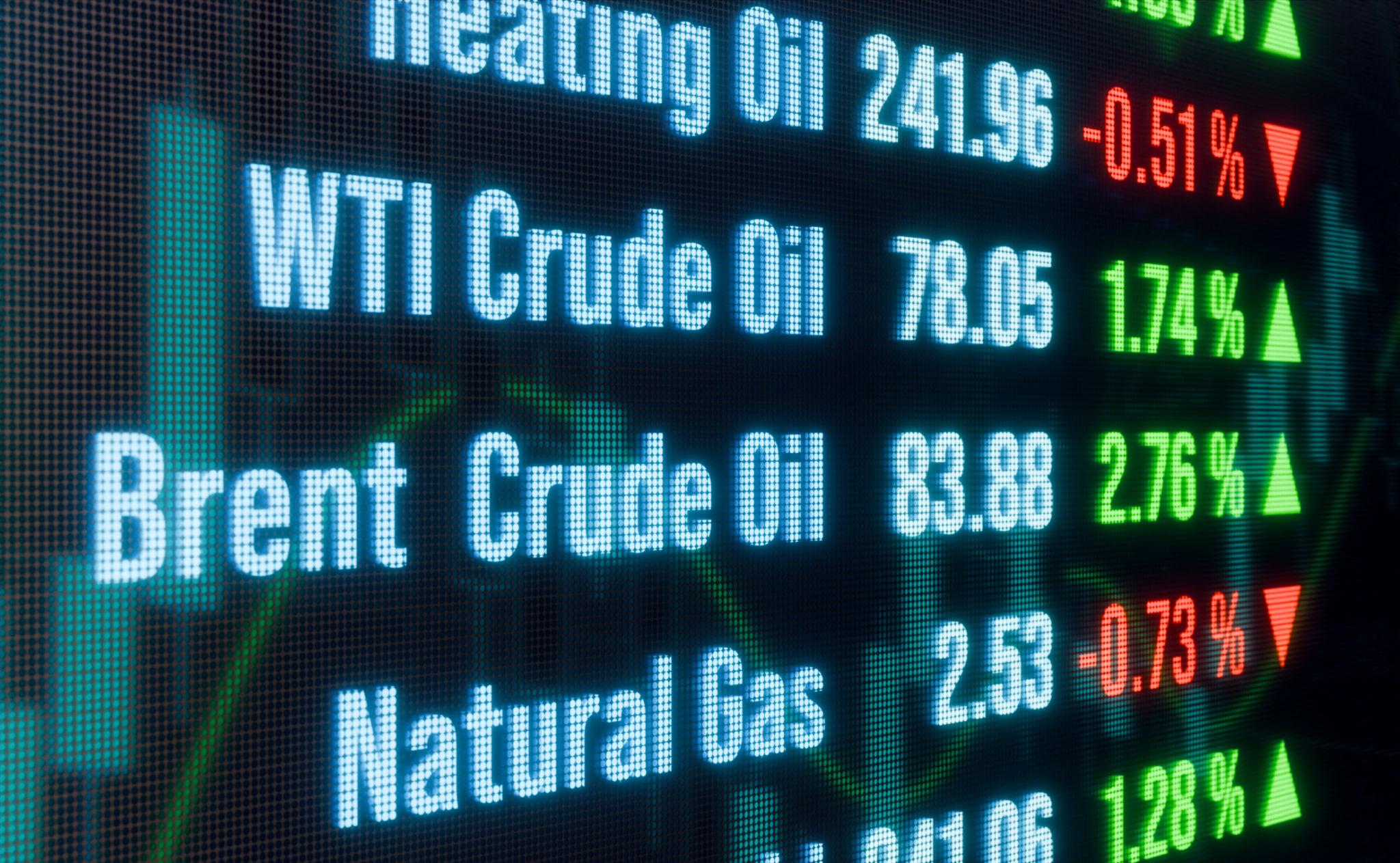 traders watching energy markets after oil prices surge Iran conflict impacts global supply