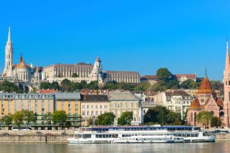 Hungary government crisis draws attention as political tensions increase in Budapest during 2026