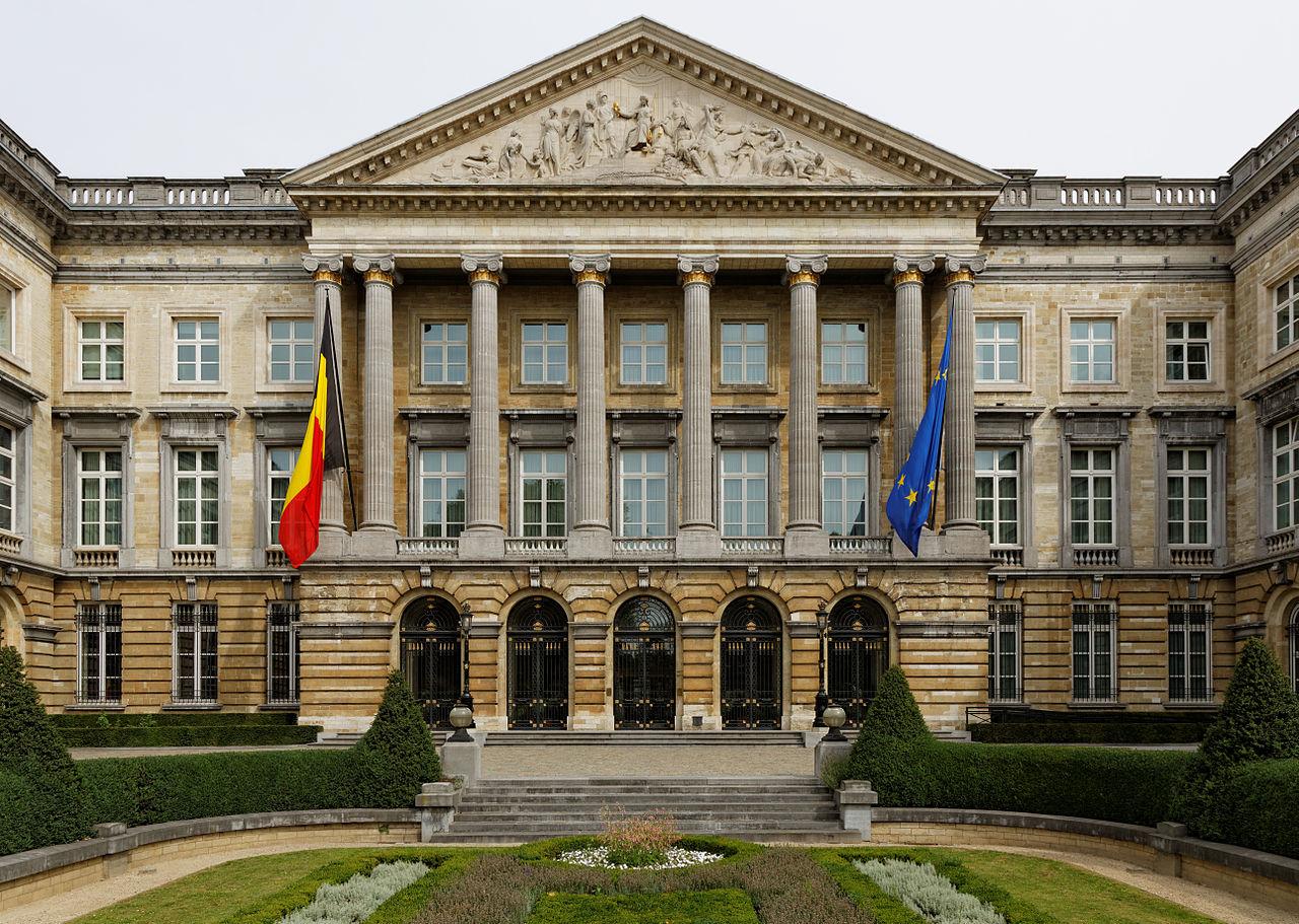 Brussels climate activists target Parliament opening over climate ruling