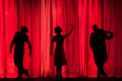 Tim Curry legacy remembered through his celebrated theatre career