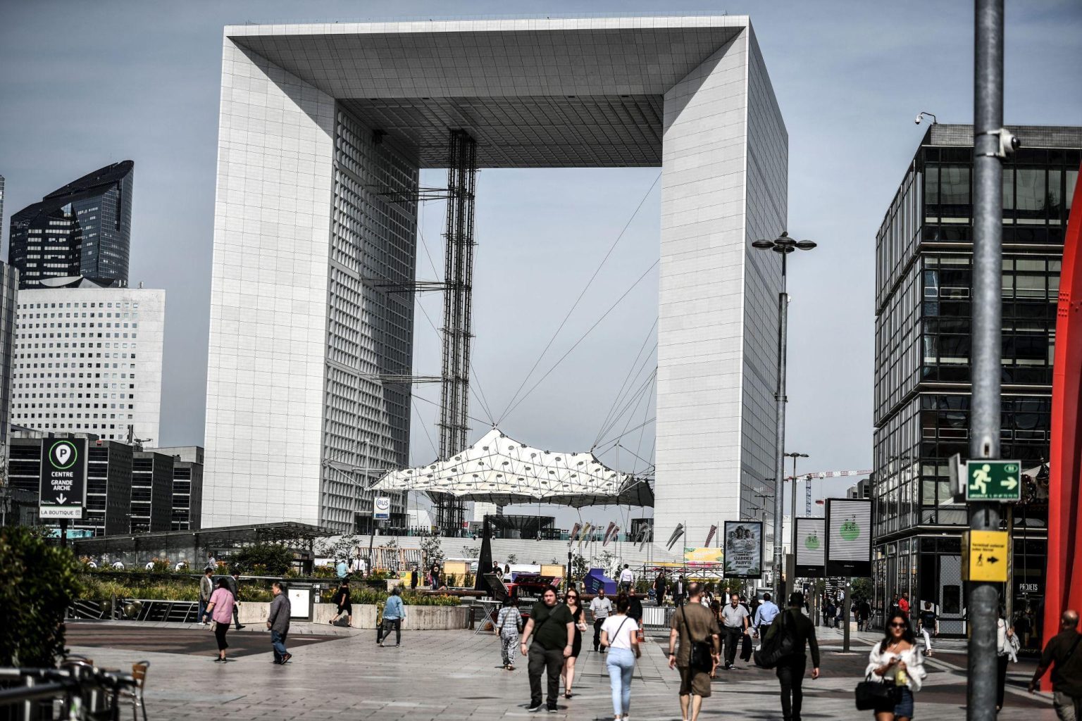 Paris financial district as European markets respond to economic and political uncertainty in France.