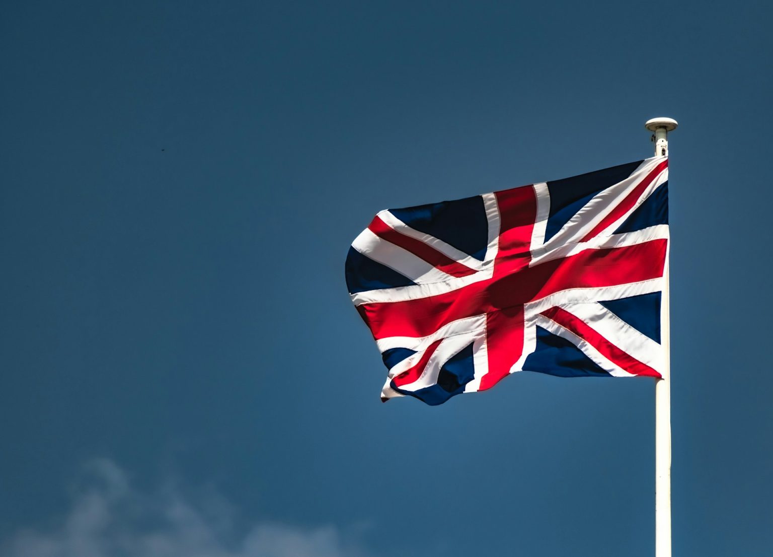 UK terrorism laws come under public scrutiny following a high-profile detention in London 2026