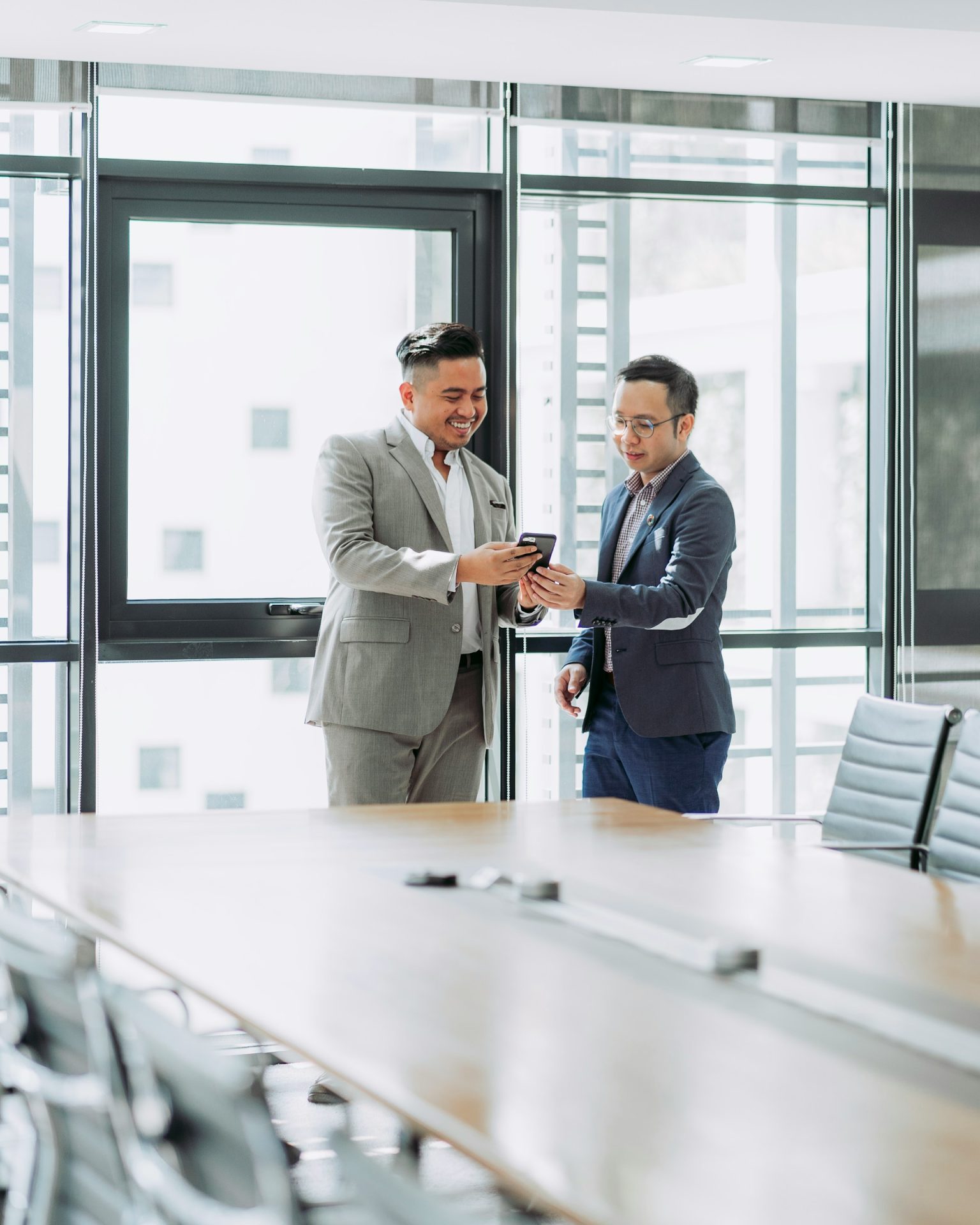 Marketing professionals planning an SEO and public relations strategy to improve online reputation
