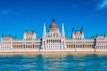 Europe financial security as Hungarian authorities investigate seized Ukrainian cash and gold in 2026