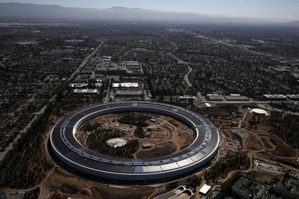 Mobile app competition intensifies after Apple Supreme Court setback in Washington 2026