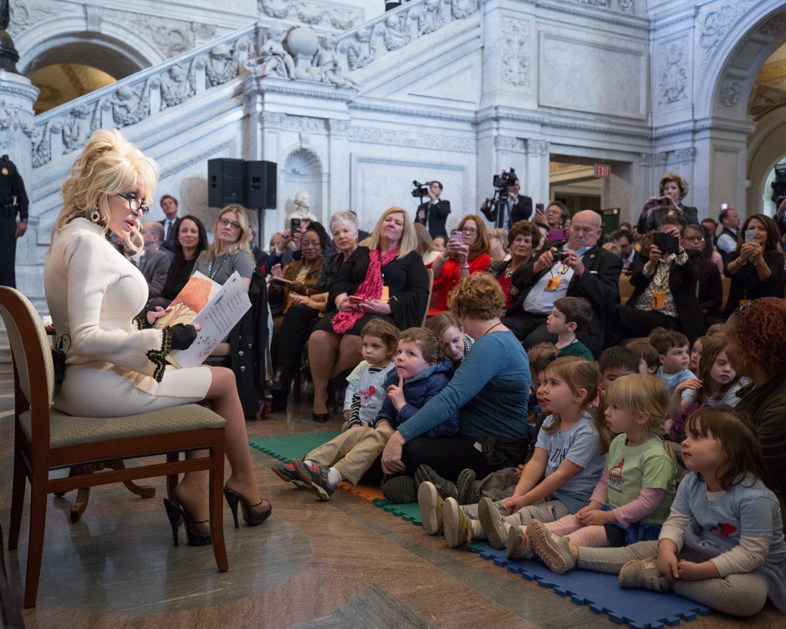 Dolly Parton dies aged 80 after a celebrated country music career