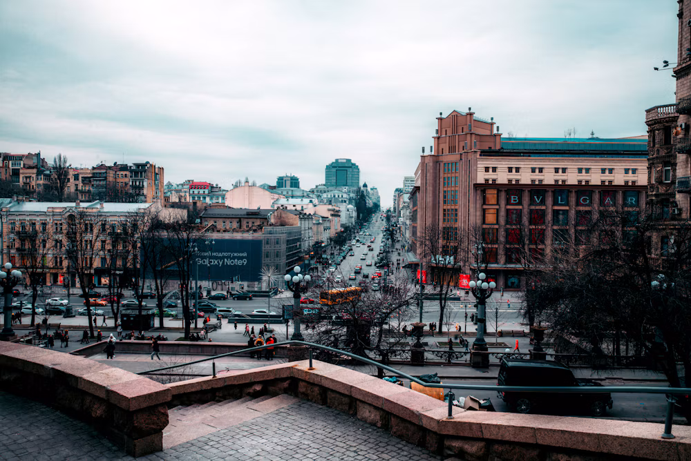 Russia warns diplomats amid escalating tensions in Kyiv, Ukraine