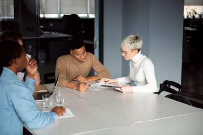 Business adviser explaining UK company registration mistakes