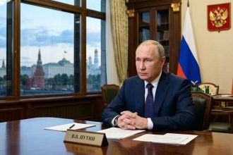 Vladimir Putin escalating Ukraine war